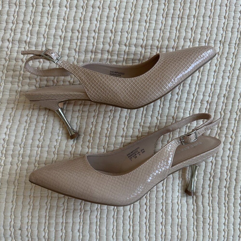 Pointed-Toe Slingback Pumps - Nude Snake, Size 7
